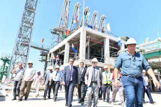 تقدم أشغال ميناء سكيكدة النفطي الجديد شرق الجزائر
