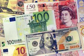 هبوط حاد لليورو والإسترليني بفعل بيانات اقتصادية ضعيفة