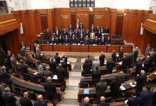 برلمان لبنان يقر ميزانية 2022 دون بلوغ مستوى يريده صندوق النقد