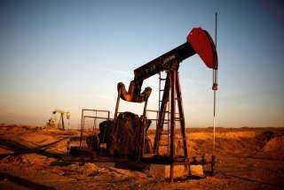تراجع أسعار النفط آسيوياً بسبب صعود الدولار