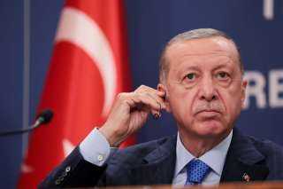أردوغان يأمل في خفض سعر الفائدة إلى خانة الآحاد بنهاية العام